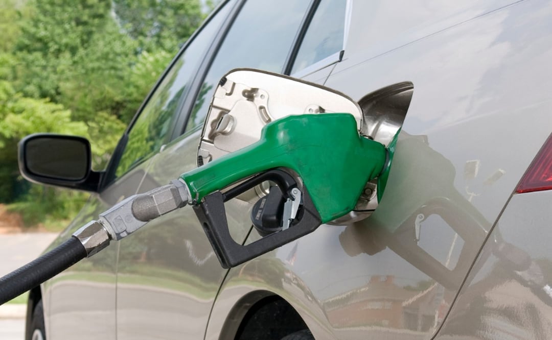 Conoce los precios de la gasolina en México. (Foto: DeDInero)