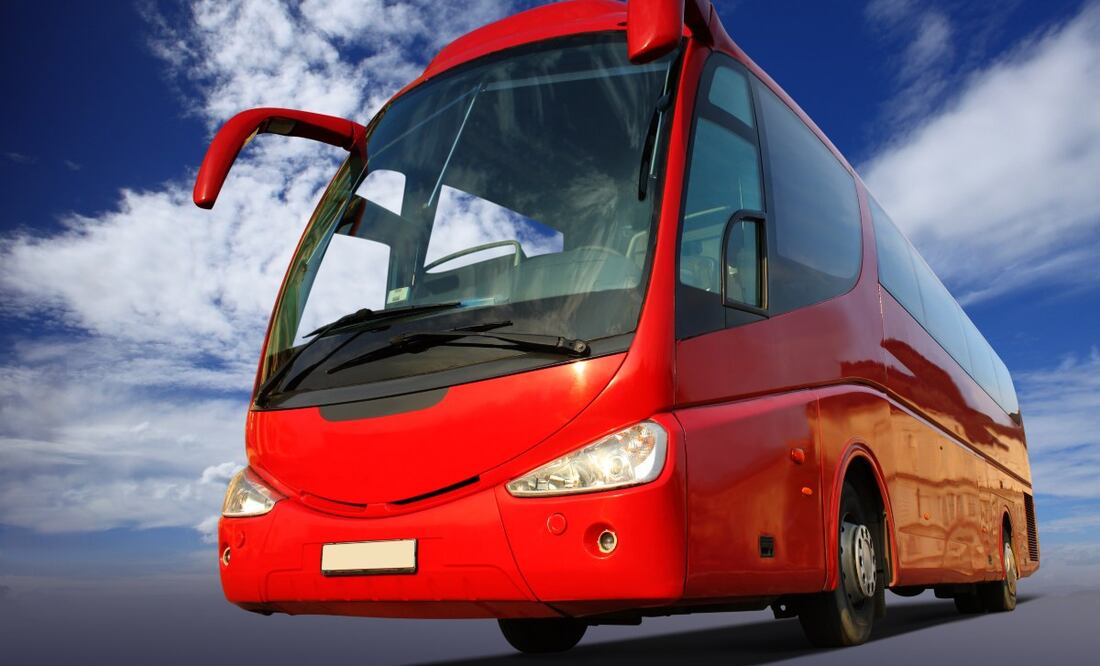 Hasta 50% de descuento en boletos de autobús (Foto: DeDinero)