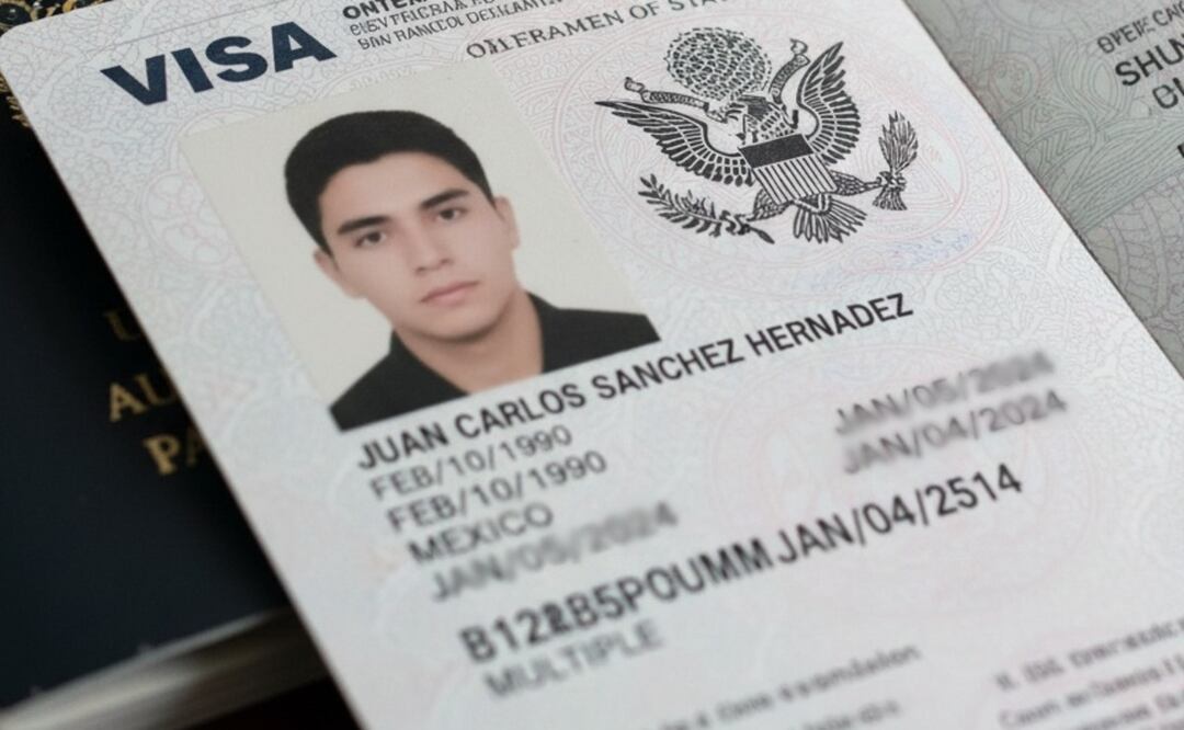 Trámite de visa USA: documentos indispensables, dinero en cuenta y aumento en el costo total. (Foto: Creada con IA)
