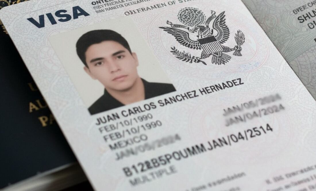 Trámite de visa USA: documentos indispensables, dinero en cuenta y aumento en el costo total. (Foto: Creada con IA)