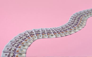 Comparación social: el error financiero que te empobrece y cómo superarlo