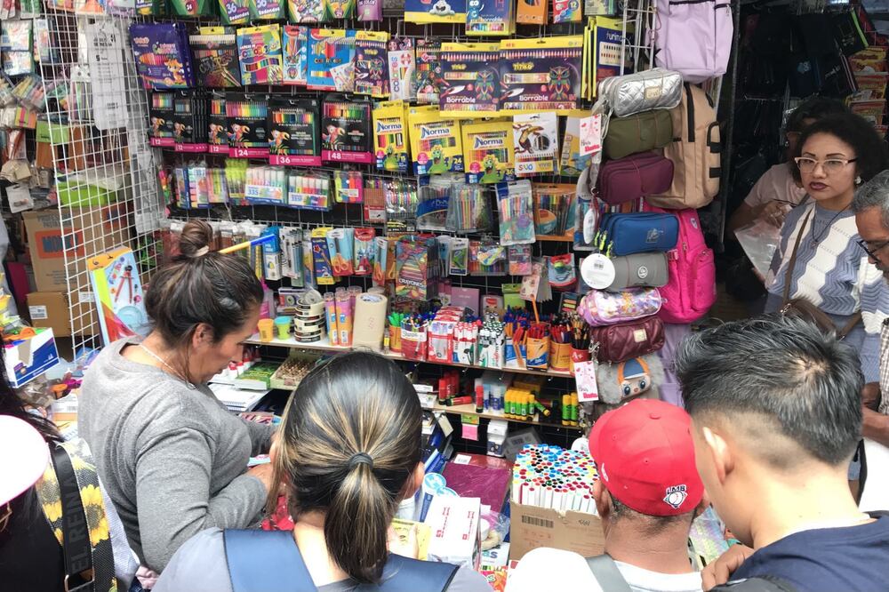 Calendario escolar 2025-2026, fechas de suspensión de clases y cómo impactan tu bolsillo (Foto: Cuartoscuro)