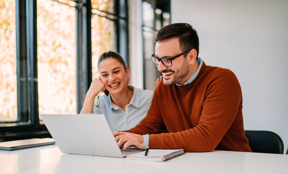 Las vacantes publicadas en el Periódico Ofertas de Empleo son completamente gratuitas y avaladas por el Servicio Nacional de Empleo de la CDMX (Foto: Canva)