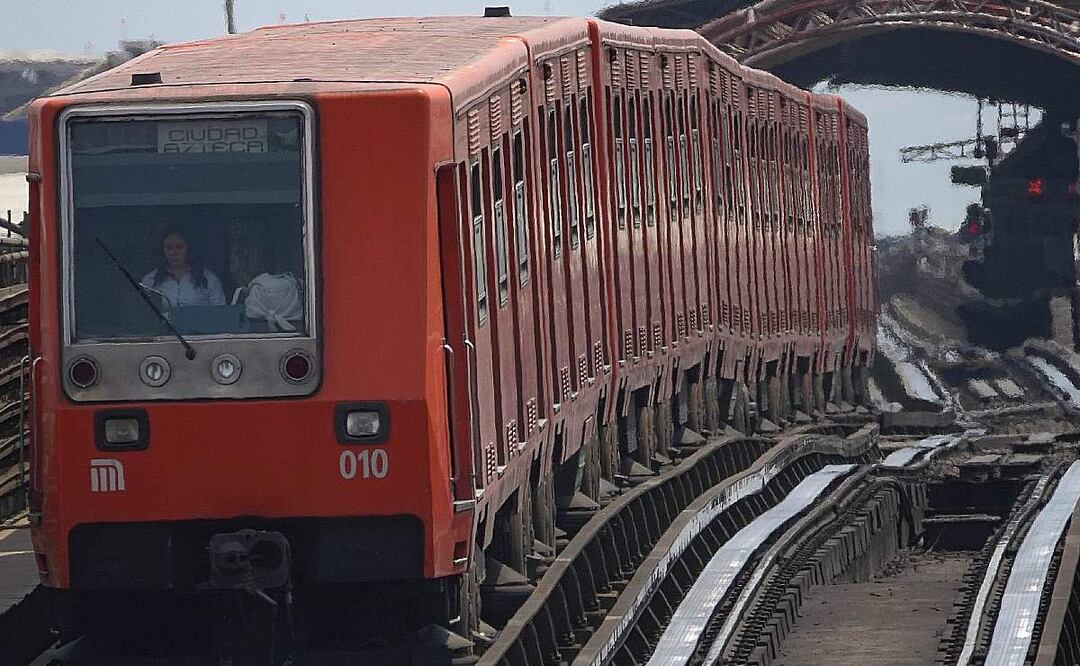 Comerciantes en el Metro CDMX: ingresos que superan al salario mínimo. (Foto: Cuartoscuro)