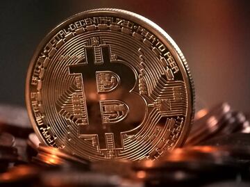 Guía Completa sobre Criptomonedas: Funcionamiento, inversión y medidas de seguridad esenciales