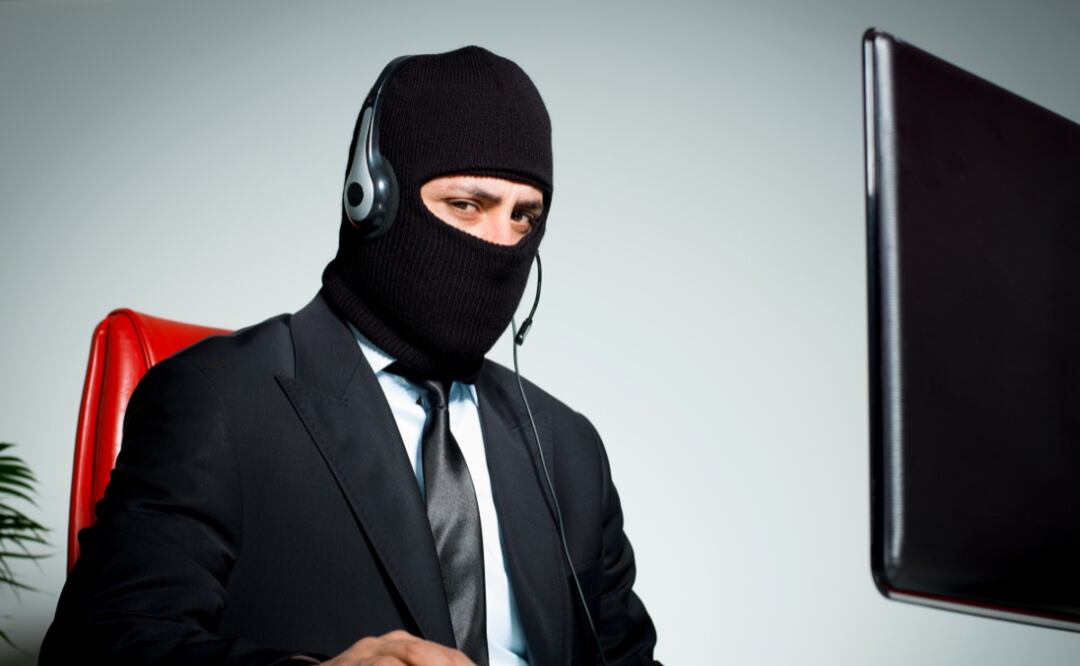 Descubre cómo puedes evitar caer en estos tipos de fraudes. (Foto: DeDinero)