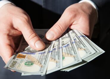 Ahorro en dólares: Mejora tu seguridad financiera y cumple tus metas personales