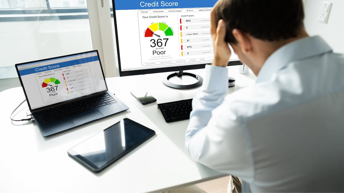 Consultar tu Buró de Crédito es legal solo con tu autorización y te da la oportunidad de mantener bajo control tu salud financiera (Foto: Canva)
