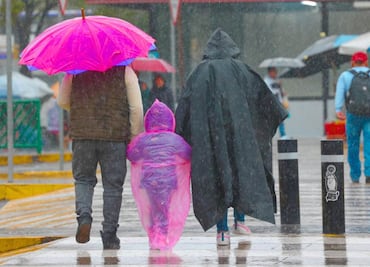 Suspenden clases lunes 30 de junio por lluvias en México; ahorra dinero