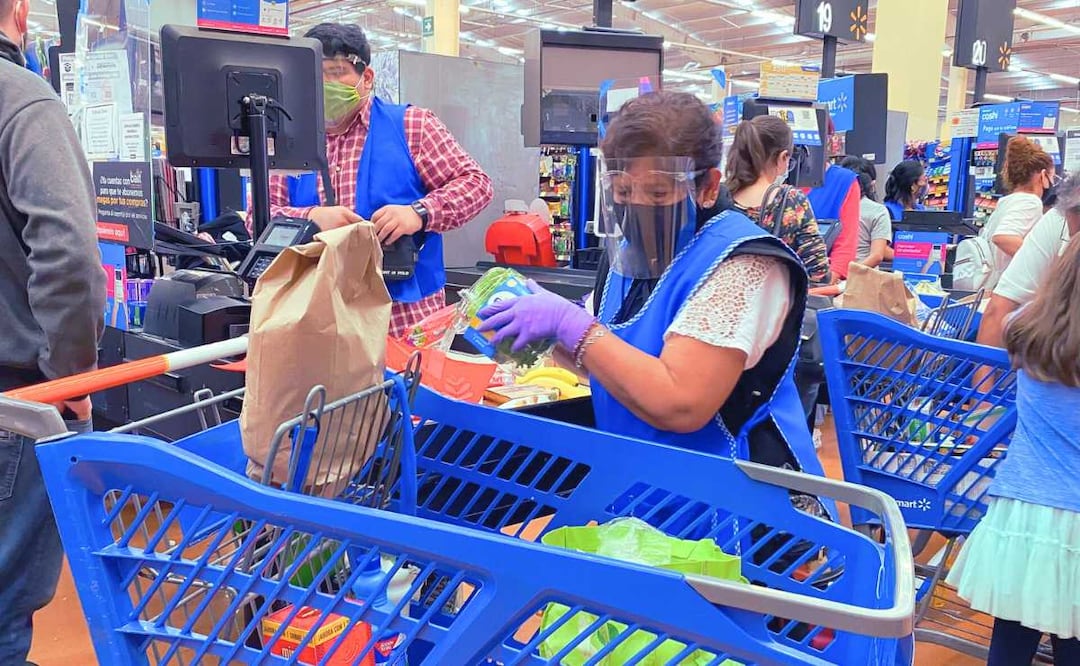 ¿Qué cambia con la nueva ley para cerillitos y trabajadores propineros en México? (Foto: Cuartoscuro)