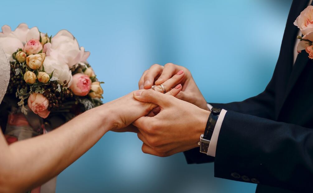 Conoce los pasos para llegar al matrimonio con esta estrategia de ventas. (Foto: DeDinero)