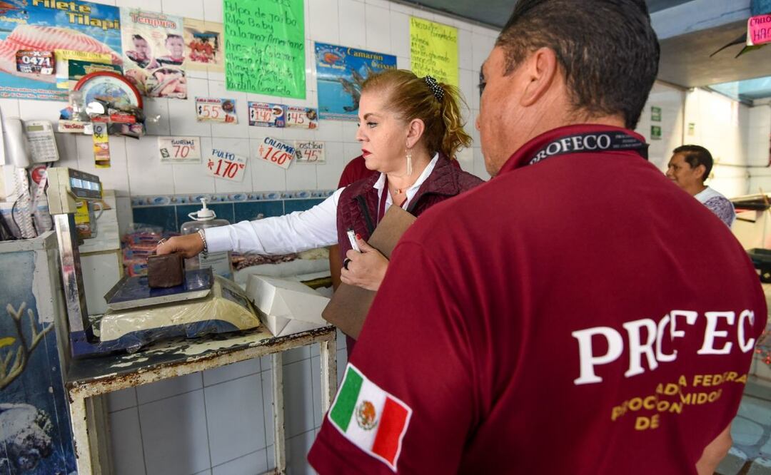 Conoce cómo puedes reconocer al personal autentico de la Profeco. (Foto: Cuartoscuro)