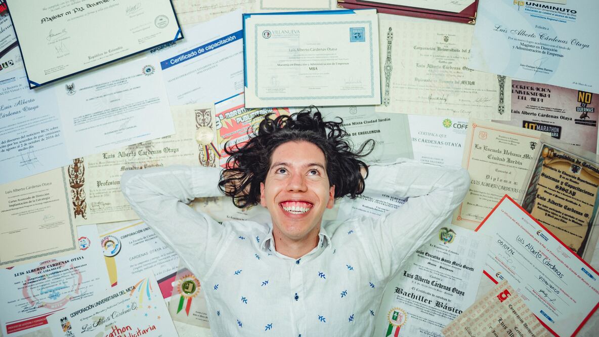 Requisitos para volver a tramitar el certificado de primaria o secundaria (Foto: Canva)