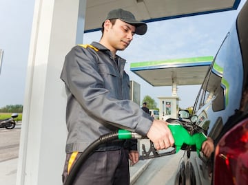 Cómo rinde más la gasolina con el tanque lleno: Mitos y verdades explicadas para ahorrar dinero