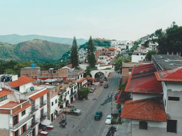Cuántos años tengo que vivir en una casa abandonada para que sea mía: Abogado nos explica