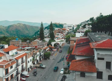 Cuántos años tengo que vivir en una casa abandonada para que sea mía: Abogado nos explica