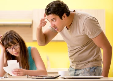 Cuál es la mejor manera de pagar las deudas, Condusef y BBVA México responden