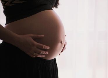 Así funcionan los seguros de maternidad para proteger tu embarazo; explicación de Condusef