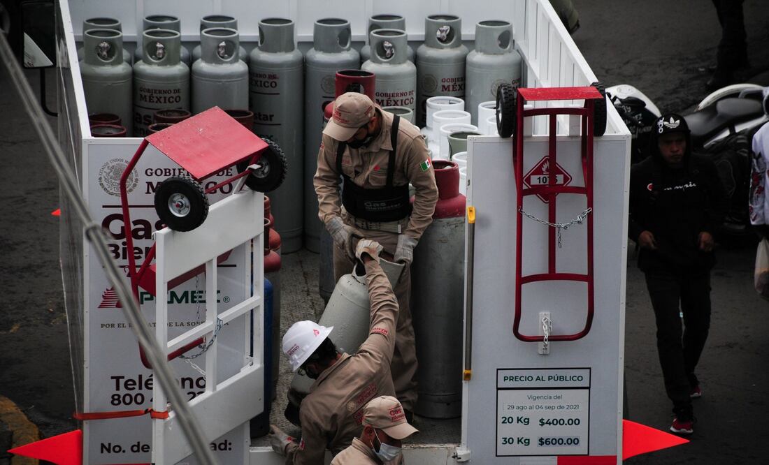 Gas Bienestar ofrece vacantes para choferes y ayudantes repartidores de gas LP (Foto: Cuartoscuro)