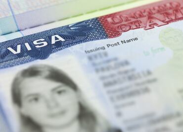 Nuevo país se une al Programa de Exención de Visas de EUA ¿los mexicanos aún necesitan visado?