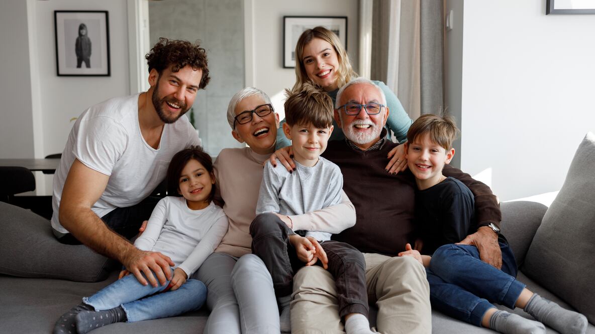 El trámite que muchos no hacen cuando se pensionan ante el IMSS (Foto: Canva)