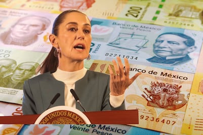 ¿Aguinaldo doble en México con Claudia Sheinbaum? Así va la propuesta en 2024