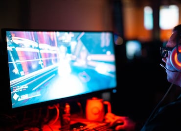 ¿Cómo ganar dinero jugando videojuegos?