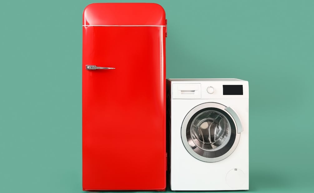 ¿CFE te da una lavadora o refrigerador nuevo? (Foto: DeDinero)
