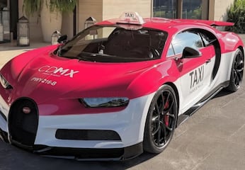Bugatti Chiron de 88 millones tuneado como taxi de la CDMX se vuelve viral; pertenece al coleccionista Carlos “Don Huayra” Peralta