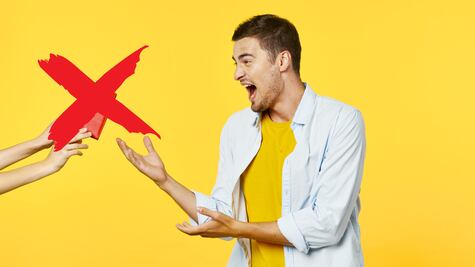 Por qué Estados Unidos puede quitarte la visa aunque esté vigente; el impacto financiero puede evitarse si conoces esto