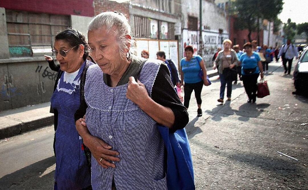 La pensión se entrega mediante la Tarjeta del Bienestar. (Foto: DeDinero)