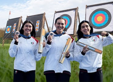 Arqueras mexicanas que ganaron bronce reciben grandes premios en Juegos Olímpicos 2024
