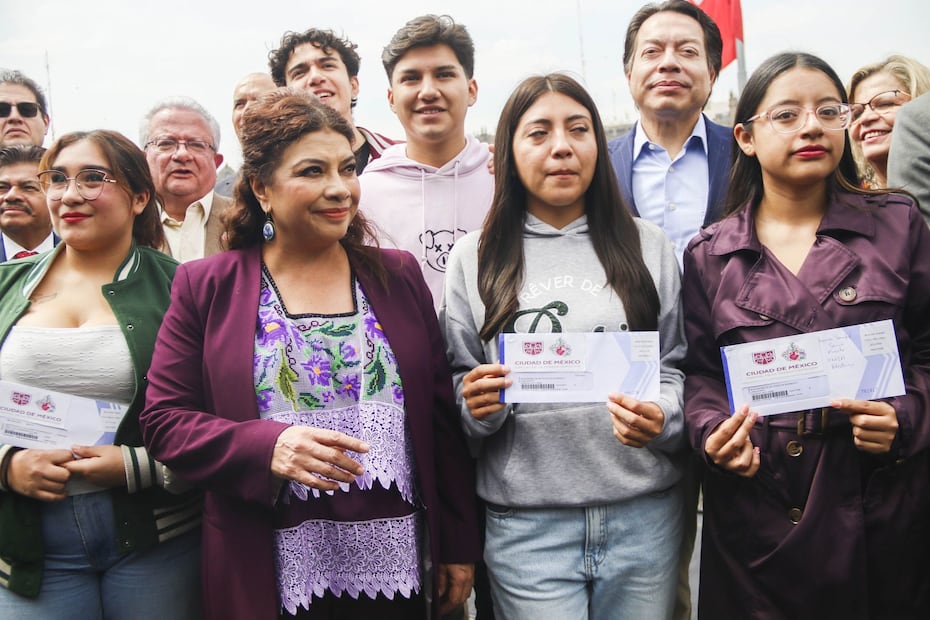 Registro para la beca Universitarias y Universitarios para Transporte y Más de la CDMX (Foto: Cuartoscuro)