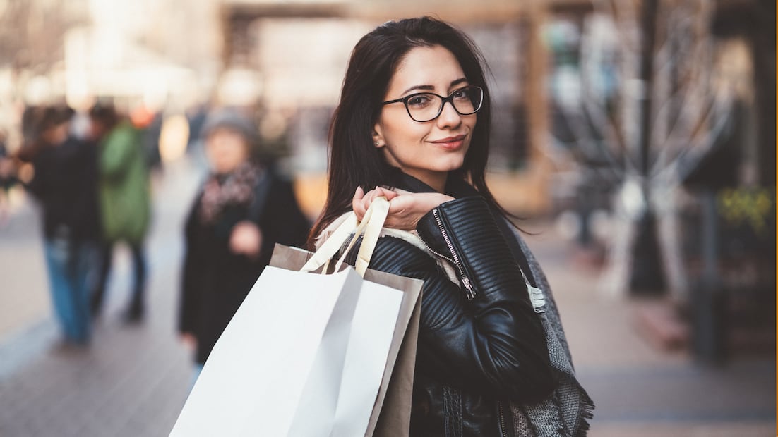 El Black Friday y el Cyber Monday 2025 llegan con grandes descuentos, pero también con la oportunidad de comprar de forma inteligente y planificada (Foto: Canva)