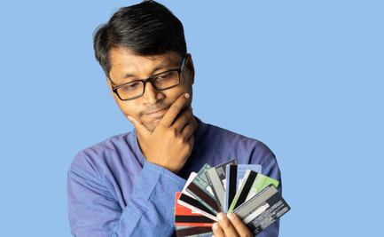 ¿Qué pasa si no doy de baja una tarjeta de débito o de nómina?