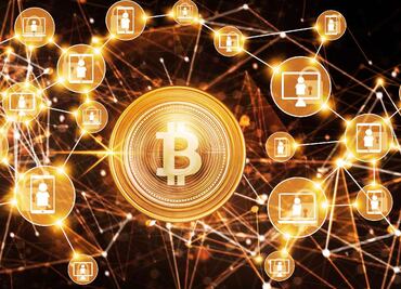 ¿Cómo invertir en Bitcoin desde México? Criptomoneda rompe récord y vale más de 100 mil dólares