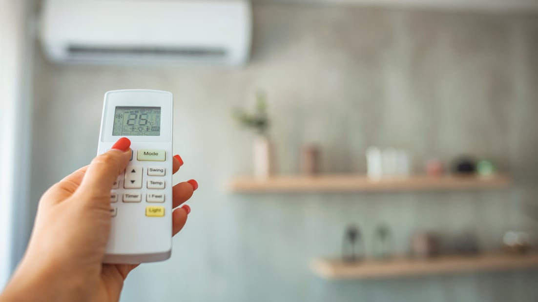 En tiempos de calor extremo el uso del aire acondicionado se vuelve indispensable (Foto: Canva)