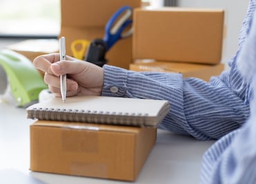 Qué cosas vender para ganar dinero en 2025. Ideas rentables y tendencias de negocio