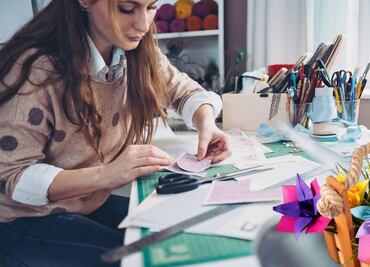 Alerta negocios 2024: ¿Qué manualidades puedo hacer para vender y ganar dinero?