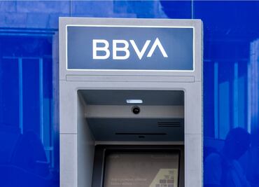 Mensaje de BBVA a clientes que tienen deudas y miedo, comparte solución efectiva