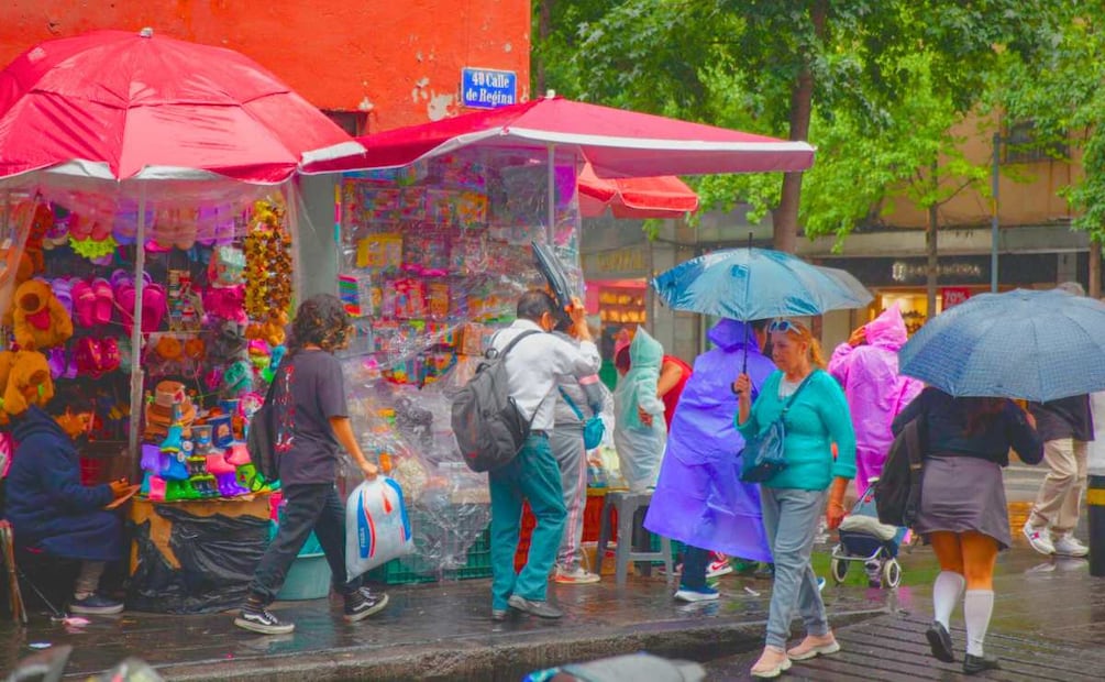Qué se vende más en temporada de lluvias en México. (Foto: Cuartoscuro)