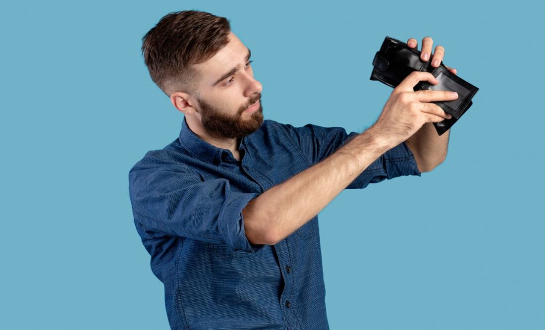 Conoce las estrategias para dejar de malgastar tu dinero. (Foto:DeDinero)