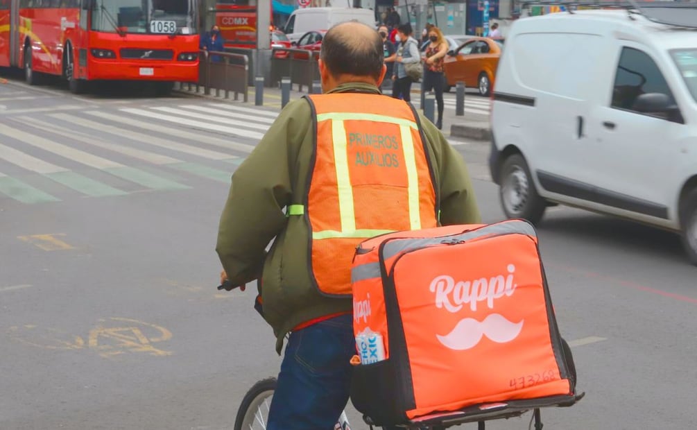 ¿Qué cambia para repartidores de plataformas digitales a partir de julio 2025? (Foto: Cuartoscuro)