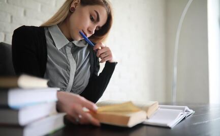 ¿Por qué es importante la educación financiera para los emprendedores, según Harvard?