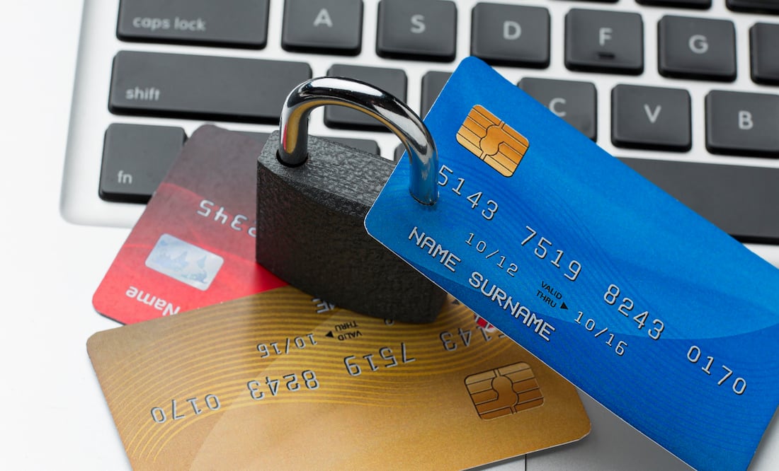 ¿Una tarjeta bloqueada puede seguir recibiendo dinero? (Foto: Freepik)