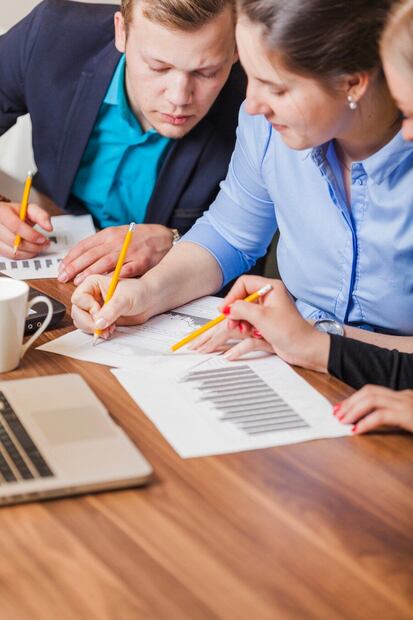 Casos empresariales de Harvard que todo millennial debe conocer. Fuente: Freepik.