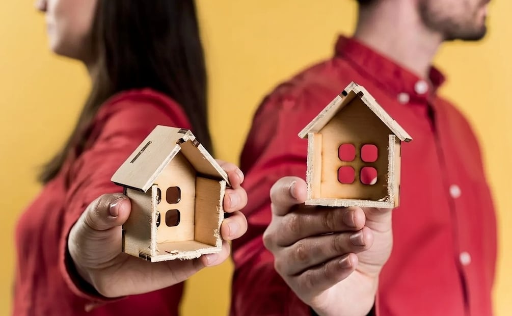 Separación de bienes o sociedad conyugal: el error financiero que muchas parejas no contemplan antes de casarse. (Foto: Creda con IA)