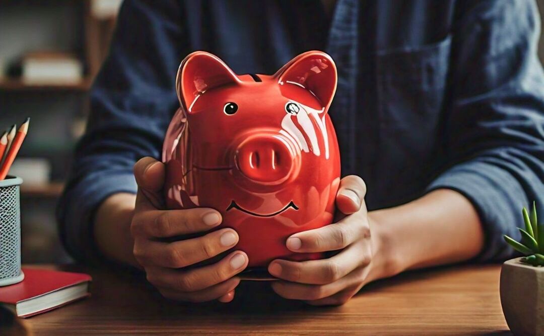 Conoce el método Harv Eker, la estrategia de ahorro recomendada por el IPAB. (Foto: Creada con IA)