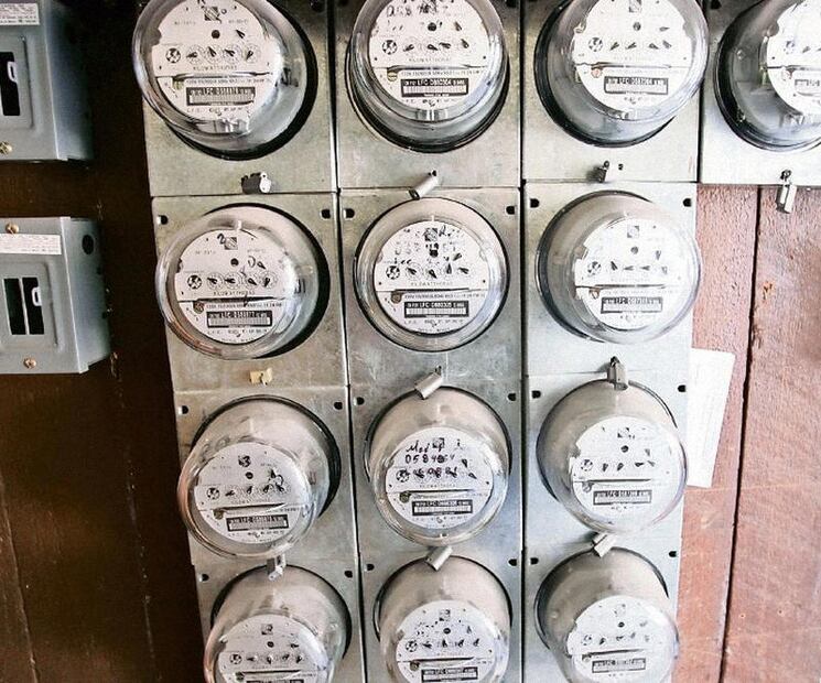 Las cuotas de CFE varían en función de dónde vivas. (Foto: DeDinero)