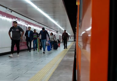 Pinchazos en Metro CDMX: Nuevo peligro para tu integridad, dinero y cómo protegerte efectivamente